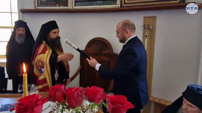 Българската държава има готовност да продължи да подкрепя Зографския манастир в Света гора, каза Георги Георгиев