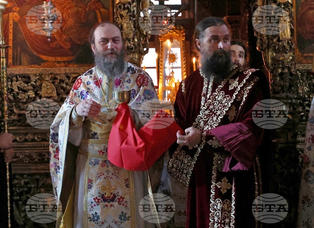 Гърция - Архимандрит Гавриил беше интронизиран като игумен на Зографския манастир в Света гора