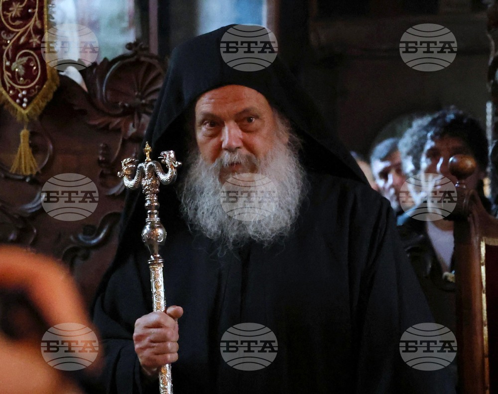 Гърция - Архимандрит Гавриил беше интронизиран като игумен на Зографския манастир в Света гора
