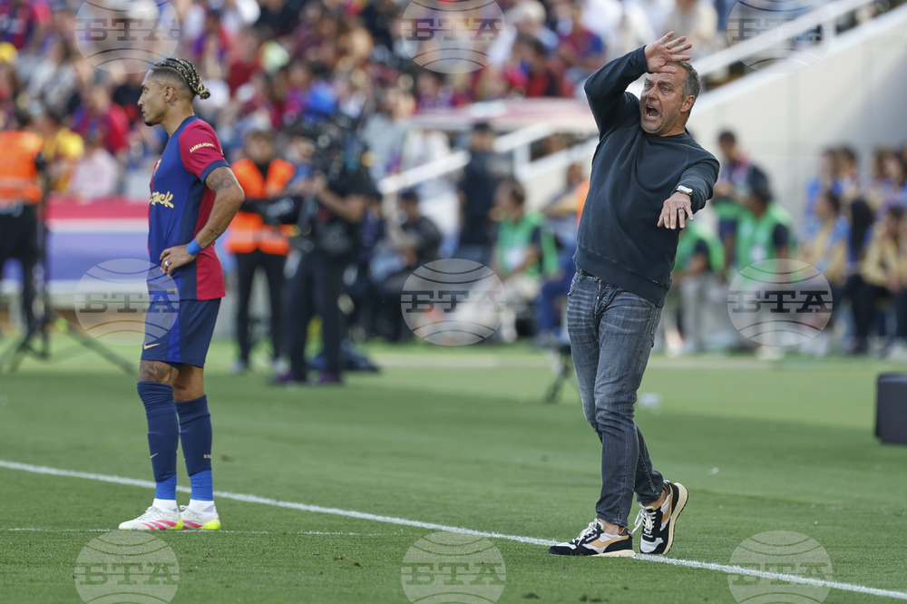 Ханзи Флик призова футболистите на Барселона да запазят концентрация до спечелването на титлата на Испания