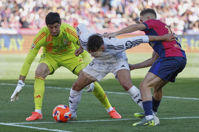 Куртоа може да подпише нов договор с Реал Мадрид през юли