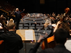 НДК - Девета симфония на Бетовен - концерт