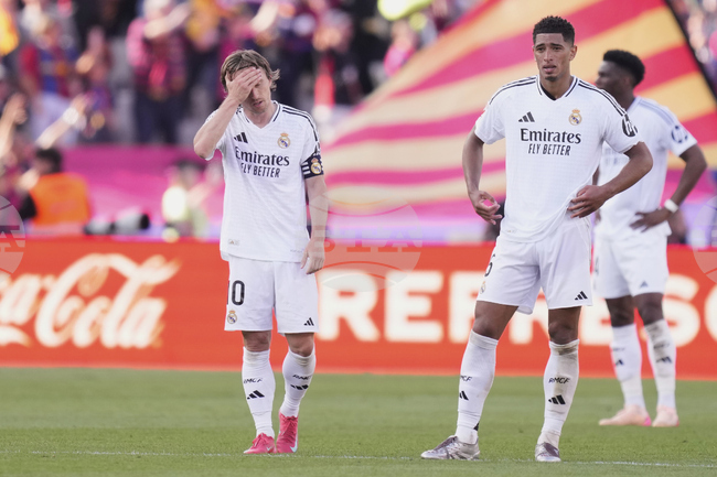 Реал Мадрид иска да привлече нови защитници след назначаването на Алонсо