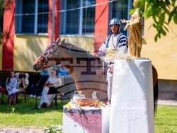 Снимка: Сдружение "Младежки гвардейски отряди"