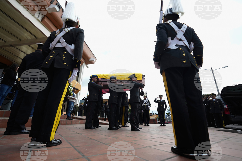 Ecuador Soldiers Attack