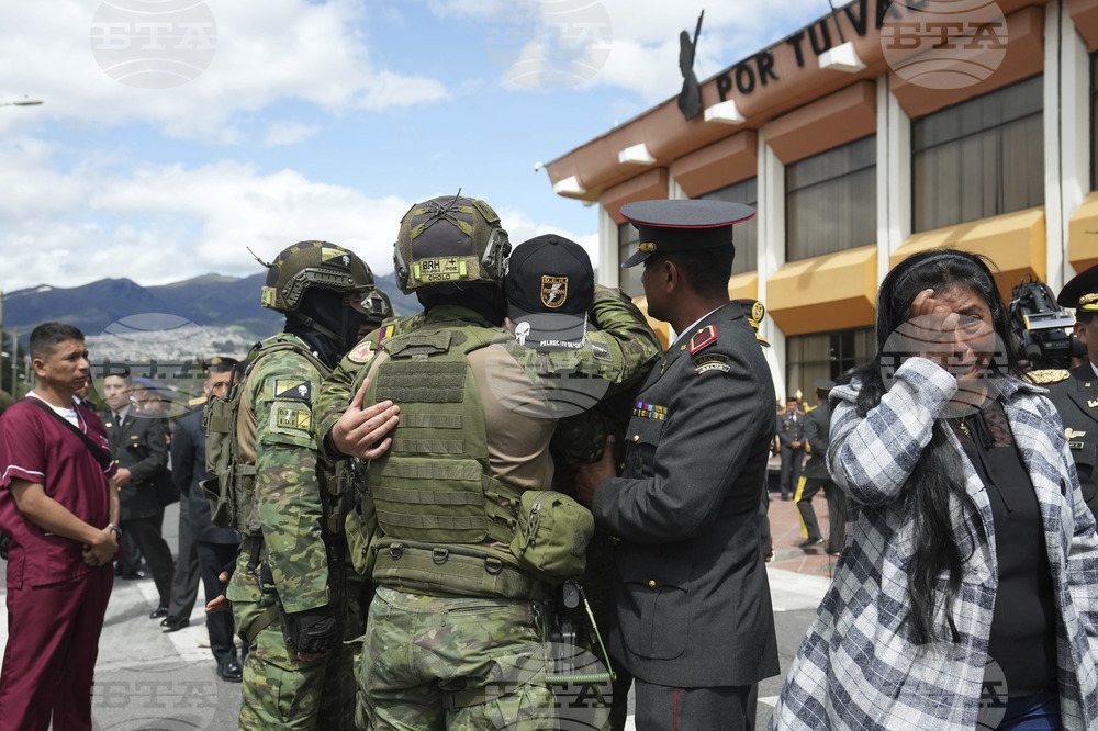 Ecuador Soldiers Attack