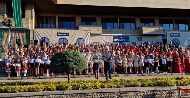 Фермерски и занаятчийски пазар, концерти и „час по родолюбие“ са в програмата за отбелязване на Деня на Шумен 