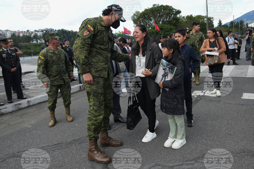 Ecuador Soldiers Attack