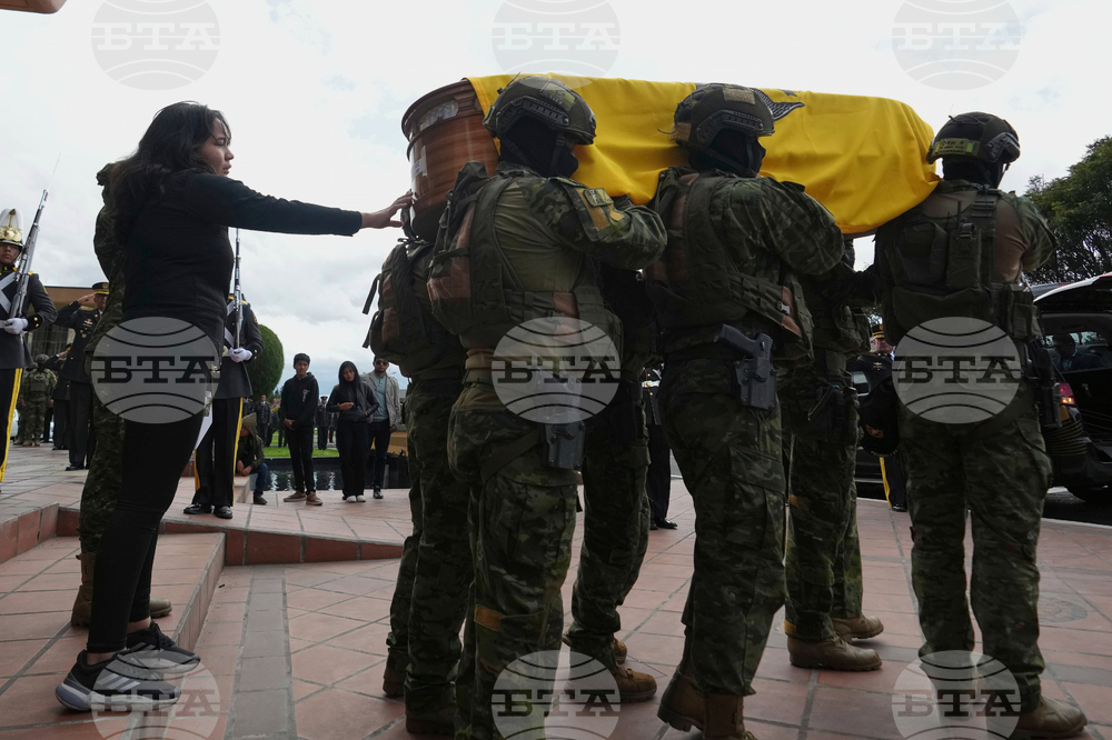 Ecuador Soldiers Attack