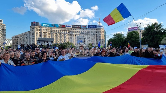Протест под надслов „Трябва да защитим демокрацията“ ще се проведе тази вечер пред сградата на правителството в Букурещ