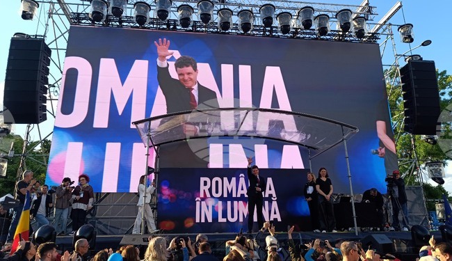Румъния - Никушор Дан - митинг