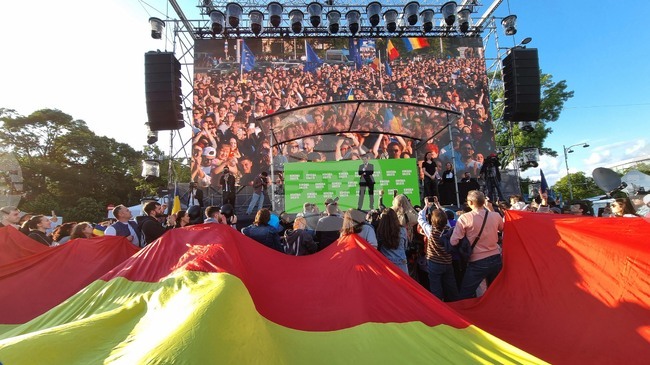 Румъния през 2025 г.: нов президент, ново правителство, нови предизвикателства