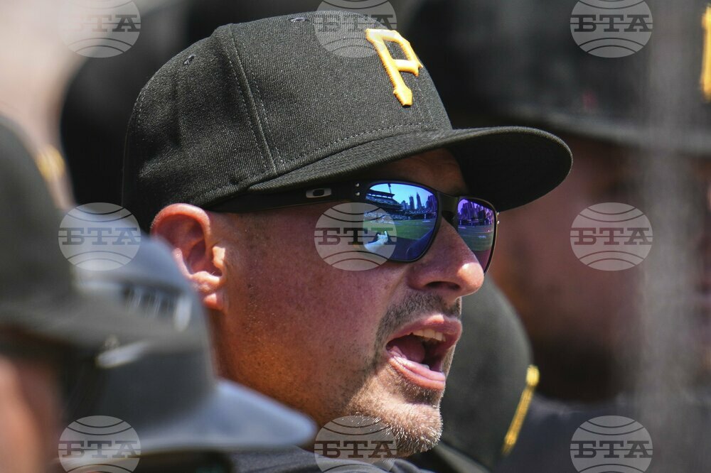 Braves Pirates Baseball