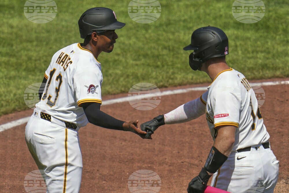 Braves Pirates Baseball