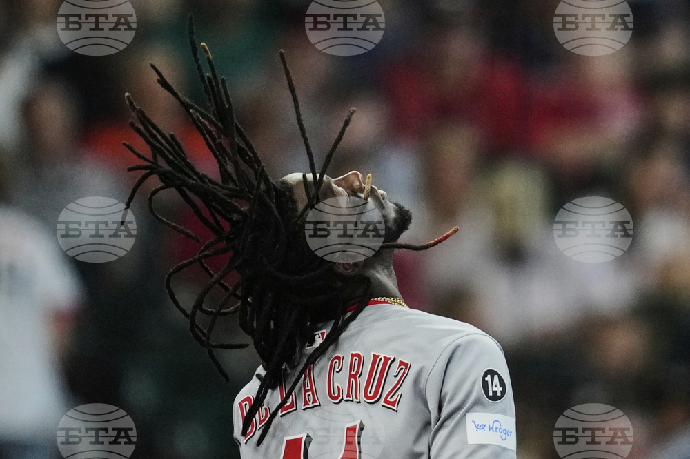 Reds Astros Baseball