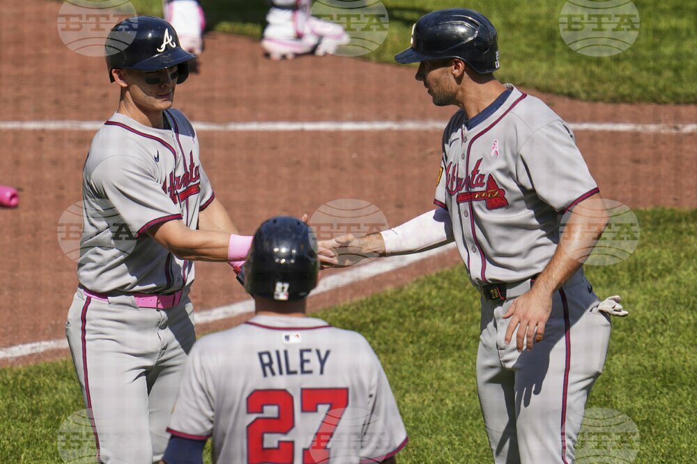 Braves Pirates Baseball