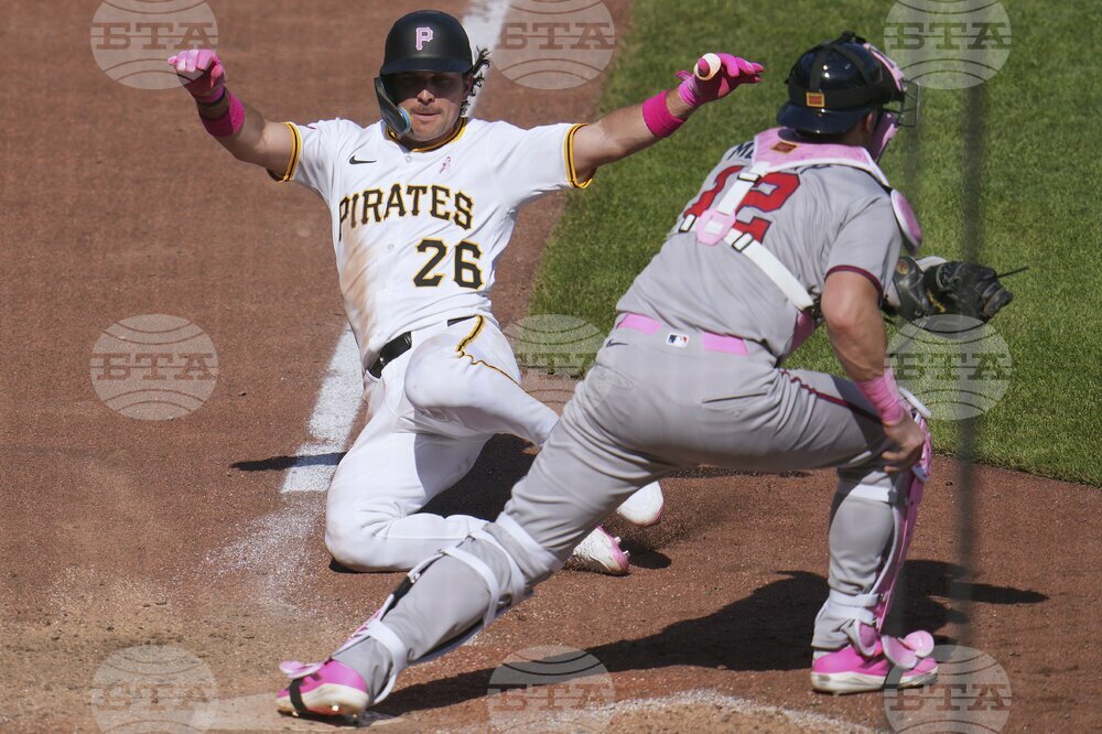 Braves Pirates Baseball