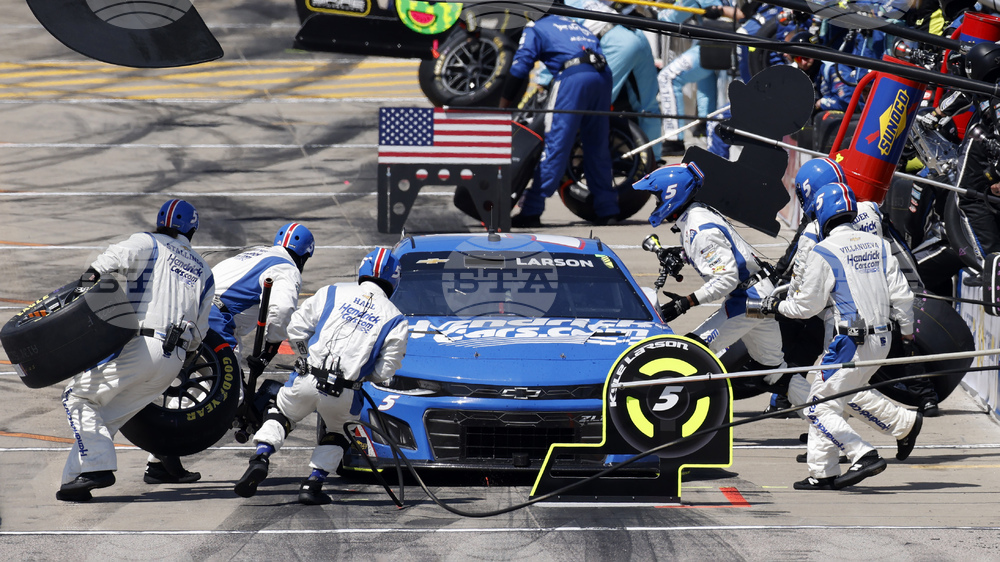 NASCAR Kansas Auto Racing