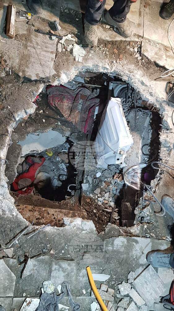 Bulgarian Cave Rescuers Help Save Survivor in Antakya 135 Hours after Quake