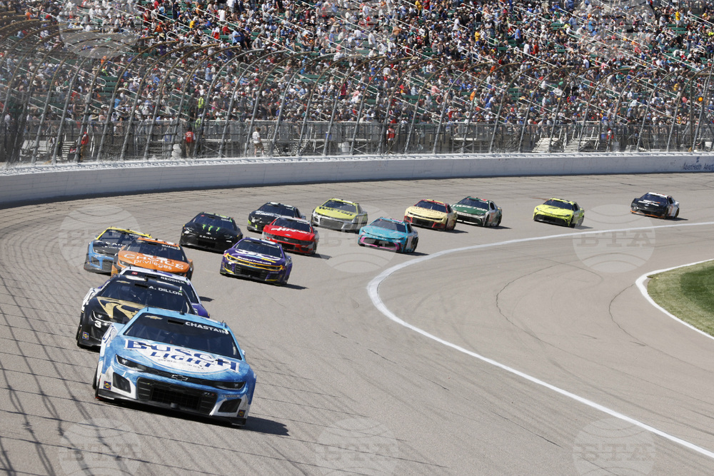 NASCAR Kansas Auto Racing