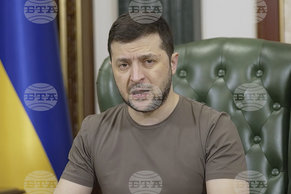 Украйна разбира, че не е в НАТО и иска гаранции за сигурността си, заяви Зеленски
