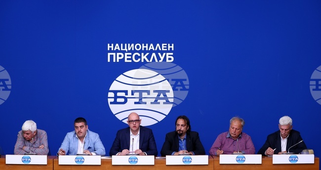 Работещи в БТА, БНТ и БНР излизат на национален протест в четвъртък с искане за по-високи възнаграждения, обявиха организаторите