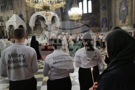 Храм-паметник „Св. Александър Невски“ - Международния ден на сестринството - молебен