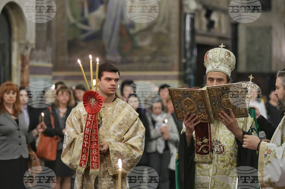 Храм-паметник „Св. Александър Невски“ - Международния ден на сестринството - молебен