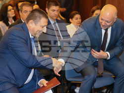 „Заедно срещу жестокостта! Нови заплахи и ефективни решения в защита на животните“ - кръгла маса