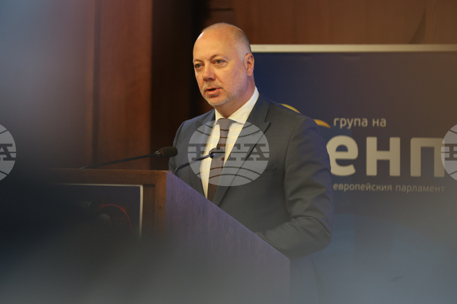 Law's Strength Is in Its Effectiveness, Not Its Radicalism, PM Says 