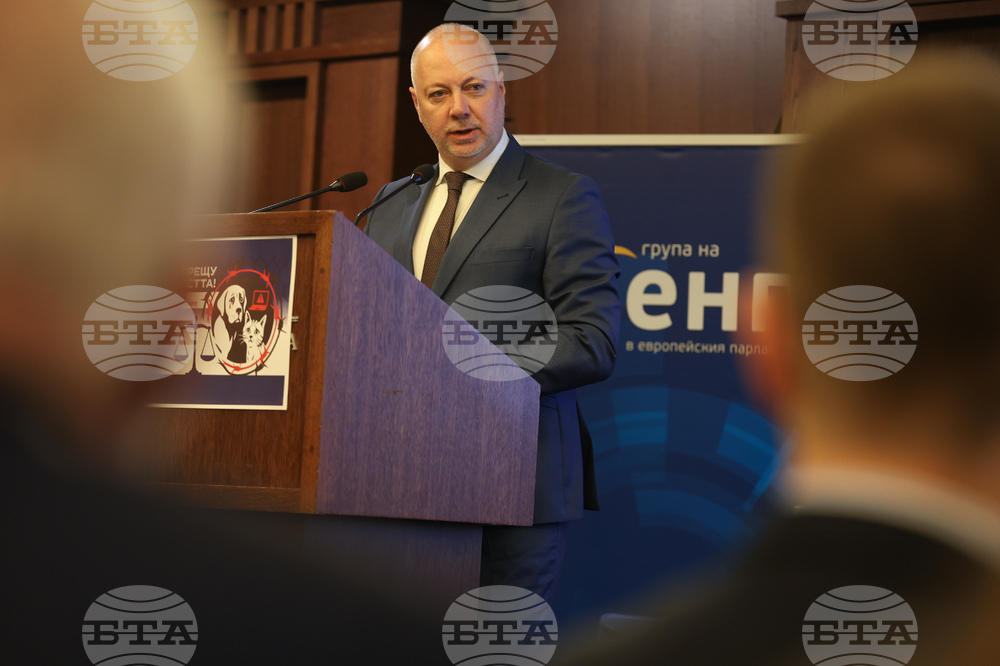 „Заедно срещу жестокостта! Нови заплахи и ефективни решения в защита на животните“ - кръгла маса