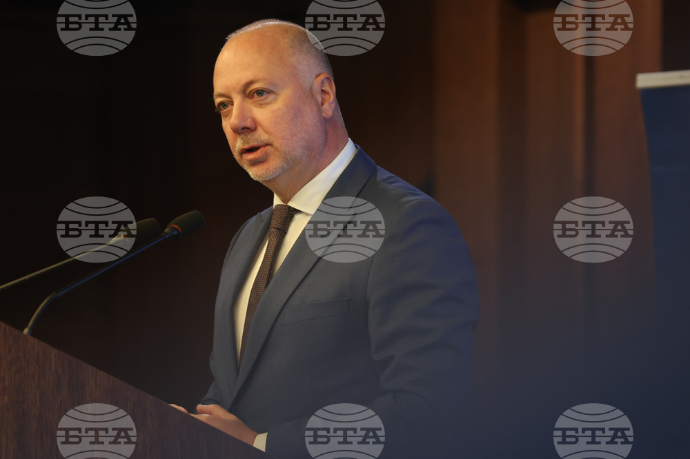 „Заедно срещу жестокостта! Нови заплахи и ефективни решения в защита на животните“ - кръгла маса