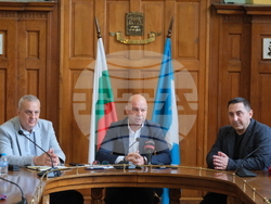 Пловдив - пресконференция - община