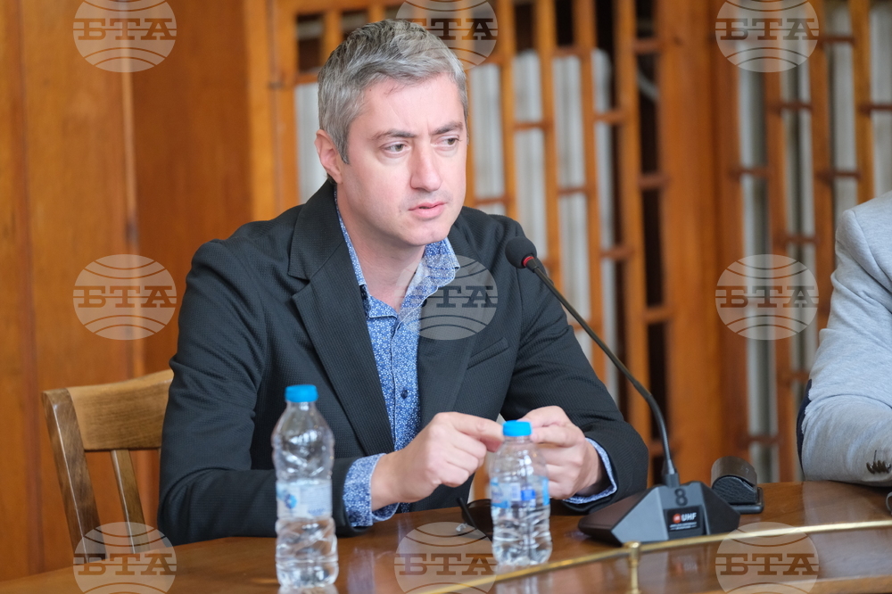 Пловдив - пресконференция - община