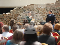 Министерство на труда и социалната политика - „Бални рокли с кауза“