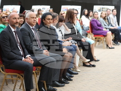 Министерство на труда и социалната политика - „Бални рокли с кауза“