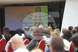 Министерство на труда и социалната политика - „Бални рокли с кауза“