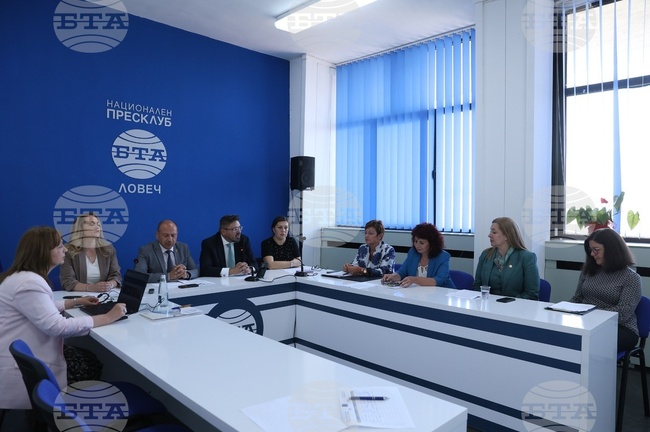 Местна конференция по проект „Европа на Балканите: Заедно чрез знание“ в Ловеч