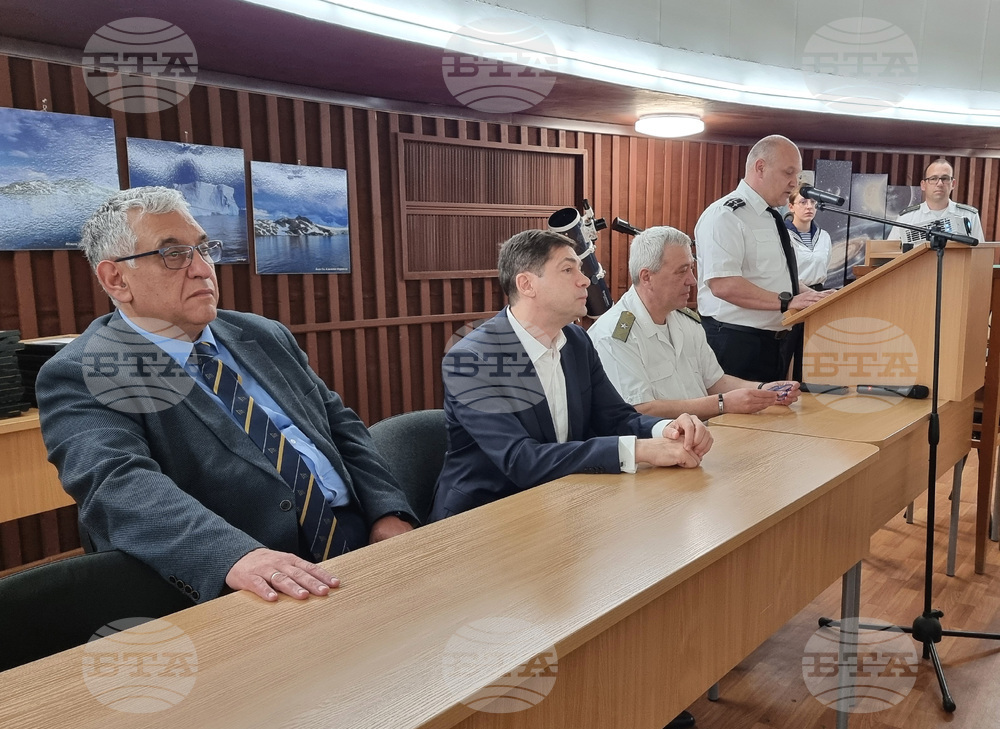 Варна - ВВМУ - д-р Милен Врабевски - отличия
