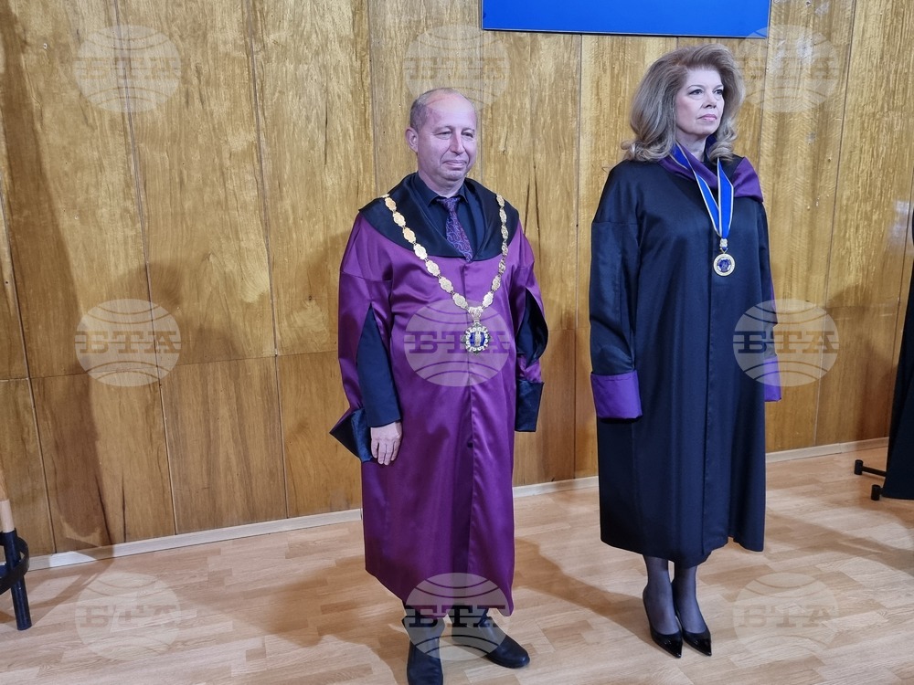 Ще работим с още по-големи сили за връщане на културното влияние на България по света, каза Илияна Йотова, която стана "Доктор хонорис кауза" на Великотърновския университет