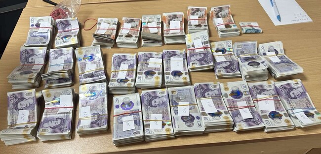 Prosecutors Investigate Attempted Currency Smuggling Worth Over BGN 115,000 at Kapitan Andreevo Border Crossing
