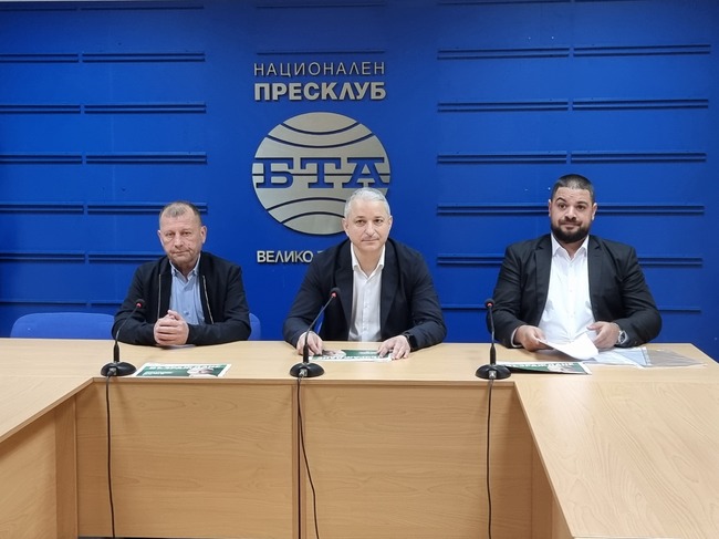 Пресконференция на ПП “Възръждане“.