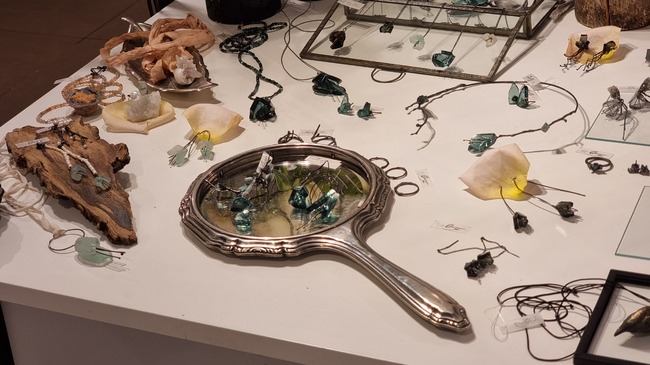 Bucharest Hosts Largest Exhibition of Contemporary Jewellery in Southeast Europe