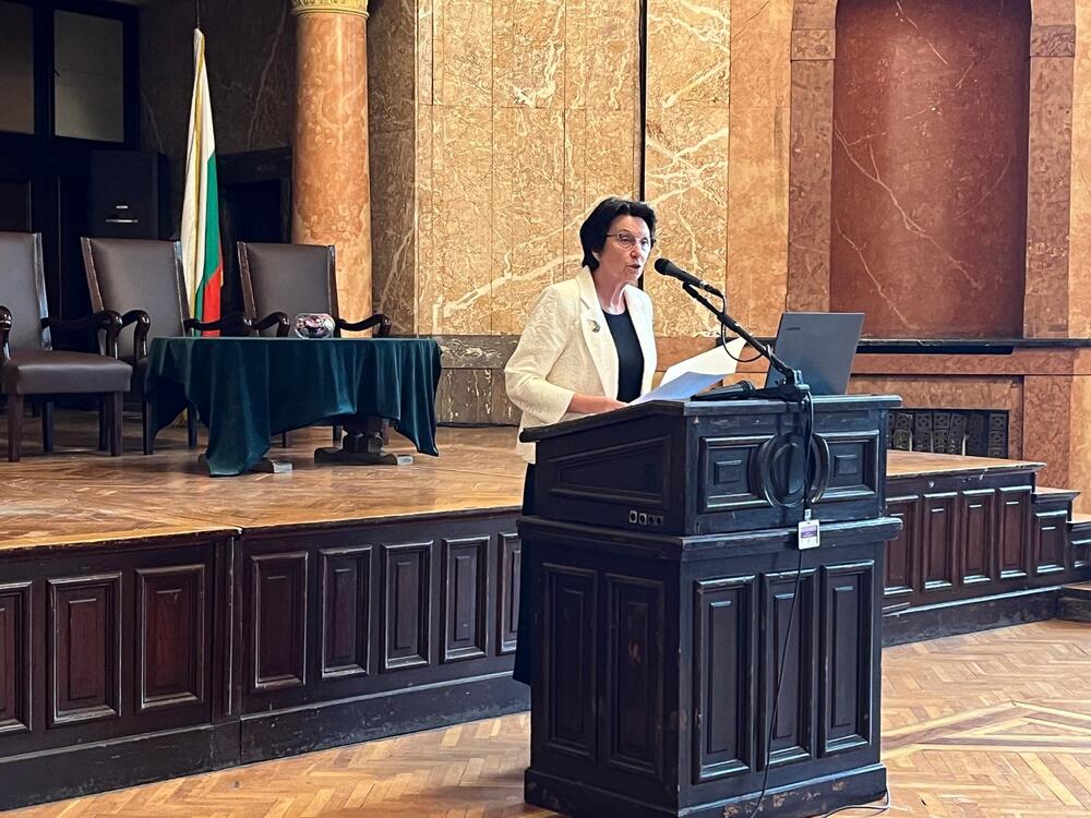 Заместник-министърът на образованието и науката Емилия Лазарова участва в откриването на Националната педагогическа конференция 