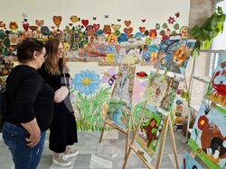 Стражица - „Моят приказен свят" - детски художествен конкурс - награждаване