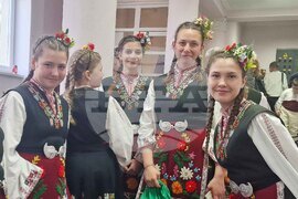 Разград - абитуриенти - подкрепа - благотворителен концерт