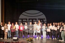 Разград - абитуриенти - подкрепа - благотворителен концерт