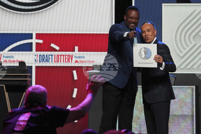 Спечелването на лотарията за драфта в НБА ще донесе прогнозна печалба на Далас Маверикс между половин и един милиард долара
