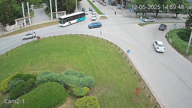 Община Шумен вече монтира първите камери от новото видеонаблюдение