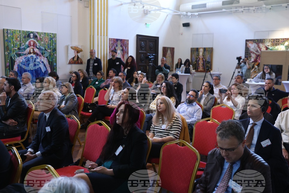 Кръгла маса „33 години по-късно – големият разговор за частното копиране в България“